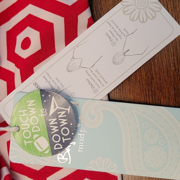 Dress to be worn 3 ways. - Picture 4 of 9